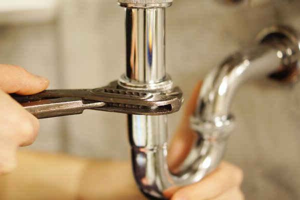 Que faire lorsqu’il y a une fuite d’eau au niveau de votre sanitaire ?